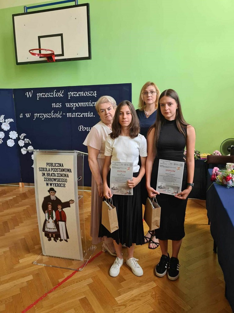 Uczniowie PSP w Wykrocie k. Ostrołęki laureatami ogólnopolskiego konkursu zorganizowanego przez ZOR RP „80 rocznica bitwy o Monte Cassino"