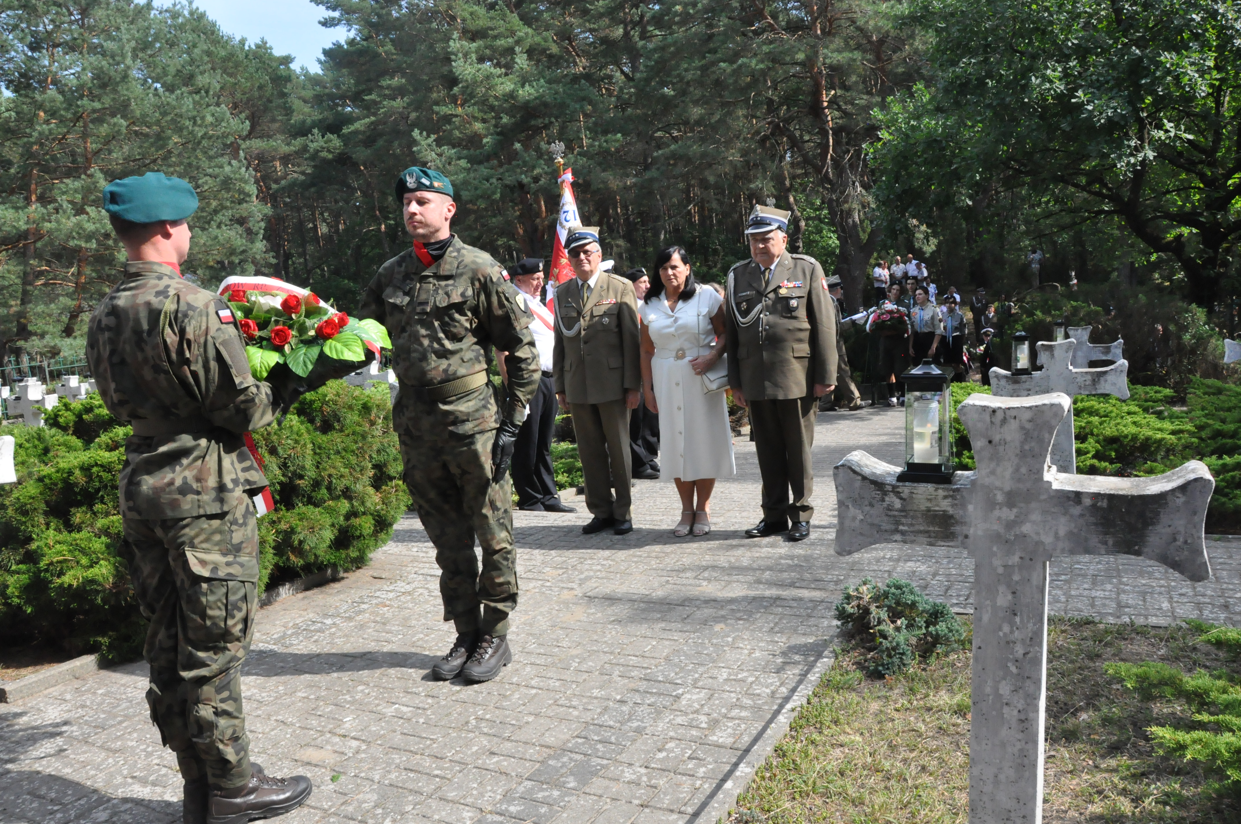 Obchody 80. rocznicy walk partyzanckich „Grupy Kampinos” AK w Wierszach (Gmina Czosnów)